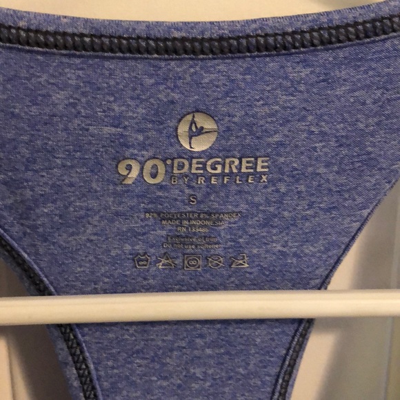 Reflex 90 Degree Yoga and Gym Top - Picture 2 of 2